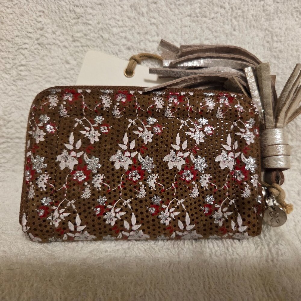 HOBO NILA SMALL ZIP AROUND WALLET